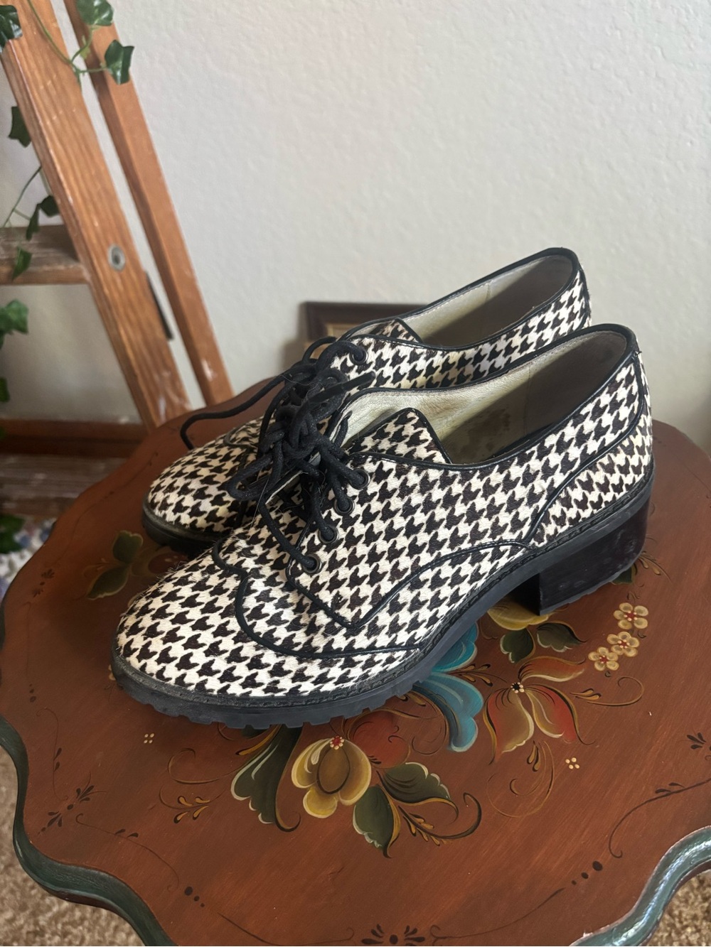 Michael Kors Black & White Houndstooth Lace-Up Boots